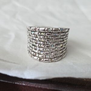 Premier Designs Jeweled Ring